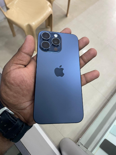 Buy APPLE iPhone 15 PRO MAX, ₹68000 on SellInSeconds